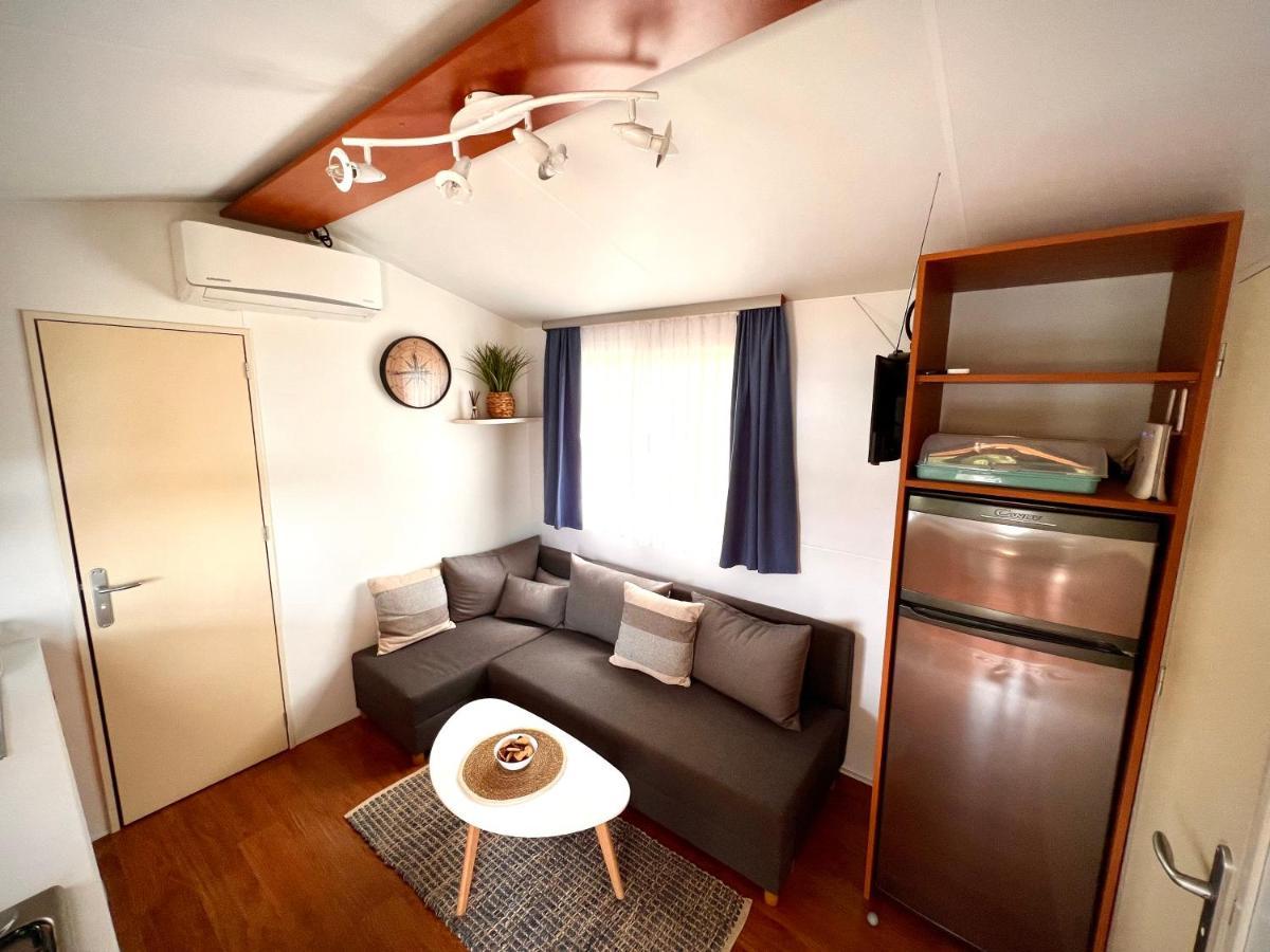 Mobile Home Nebo Luxus 클레노비차 외부 사진