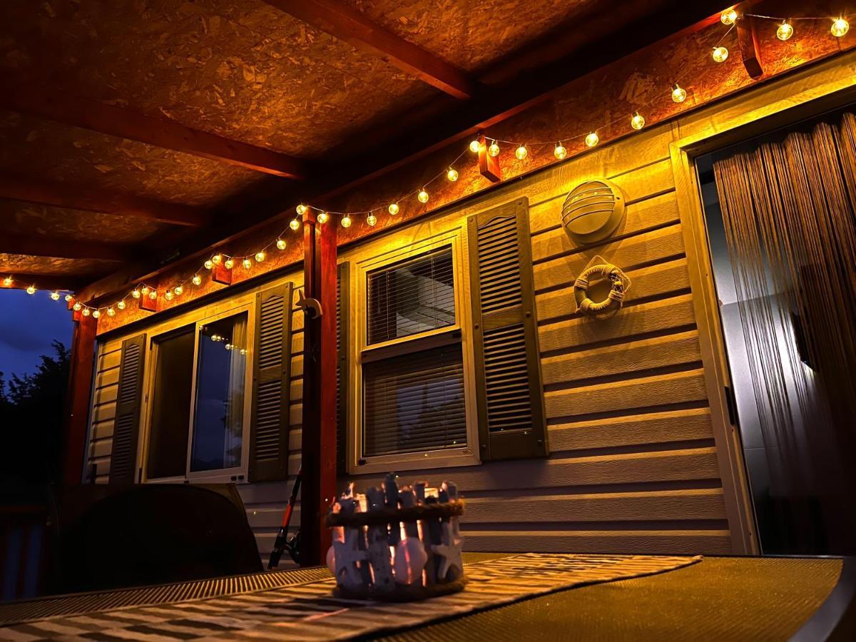Mobile Home Nebo Luxus 클레노비차 외부 사진